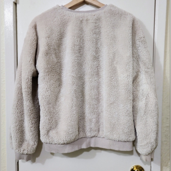 Philosophy Republic Clothing Gray Faux Fur sizeM Crew Neck Sweater Fuzzy Long - Picture 7 of 9